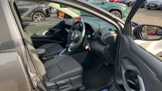 Toyota Yaris 1.5 Hybrid Icon 5dr CVT Hybrid Hatchback